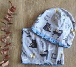 Otroška kapa in šal buff - siva z motivom živali