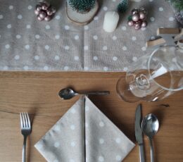 Namizni tekač in pogrinjek - pikice