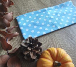 Otroški trak za ušesa - modra z motivom pikic