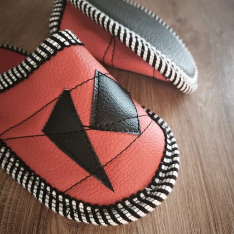 Otroški usnjeni copati, Center metraže (16)