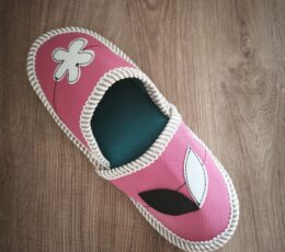 Otroški usnjeni copati s cvetličnim vzorcem, 32-33