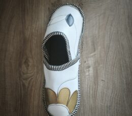 Usnjeni copati s cvetličnim vzorcem, 40-41