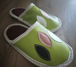 Usnjeni copati z listki, 40-41